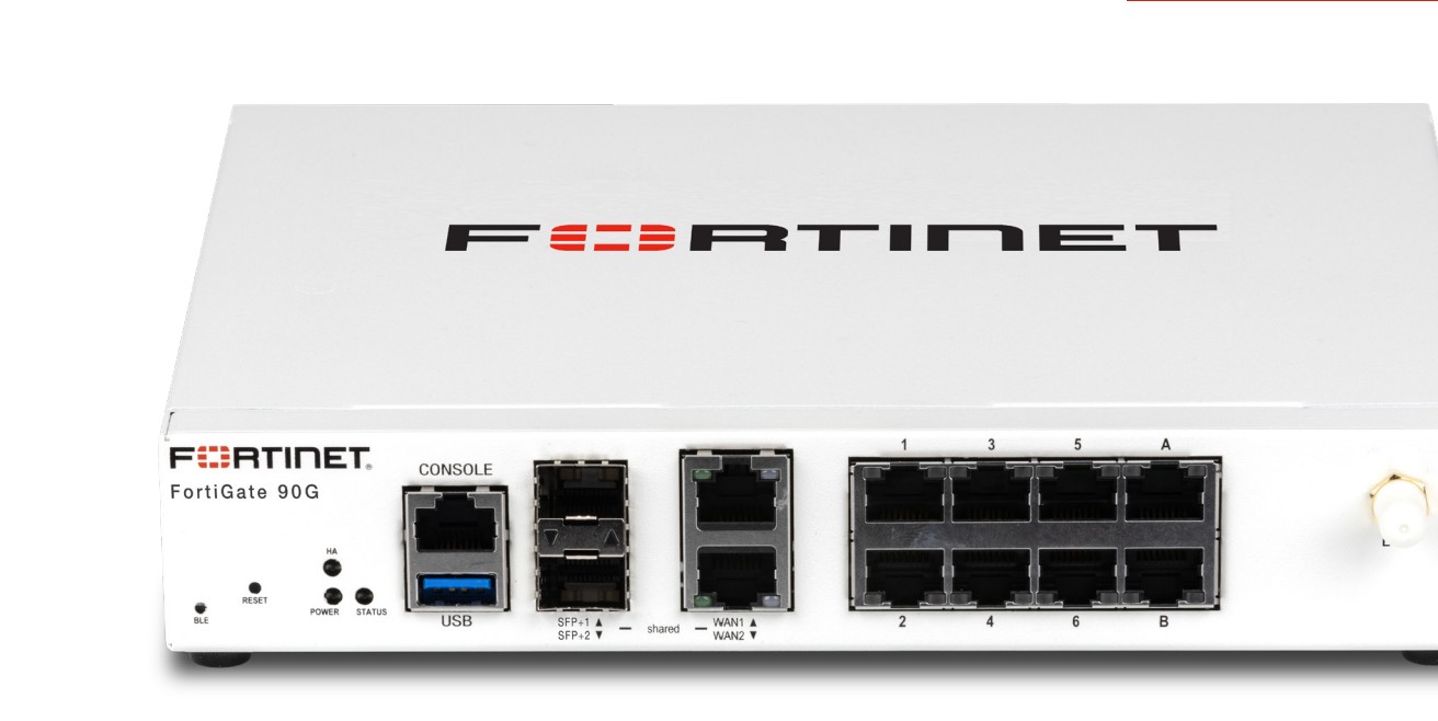 Fortinet FortiGate 90G yeni nesil güvenlik duvarı ön görünümü